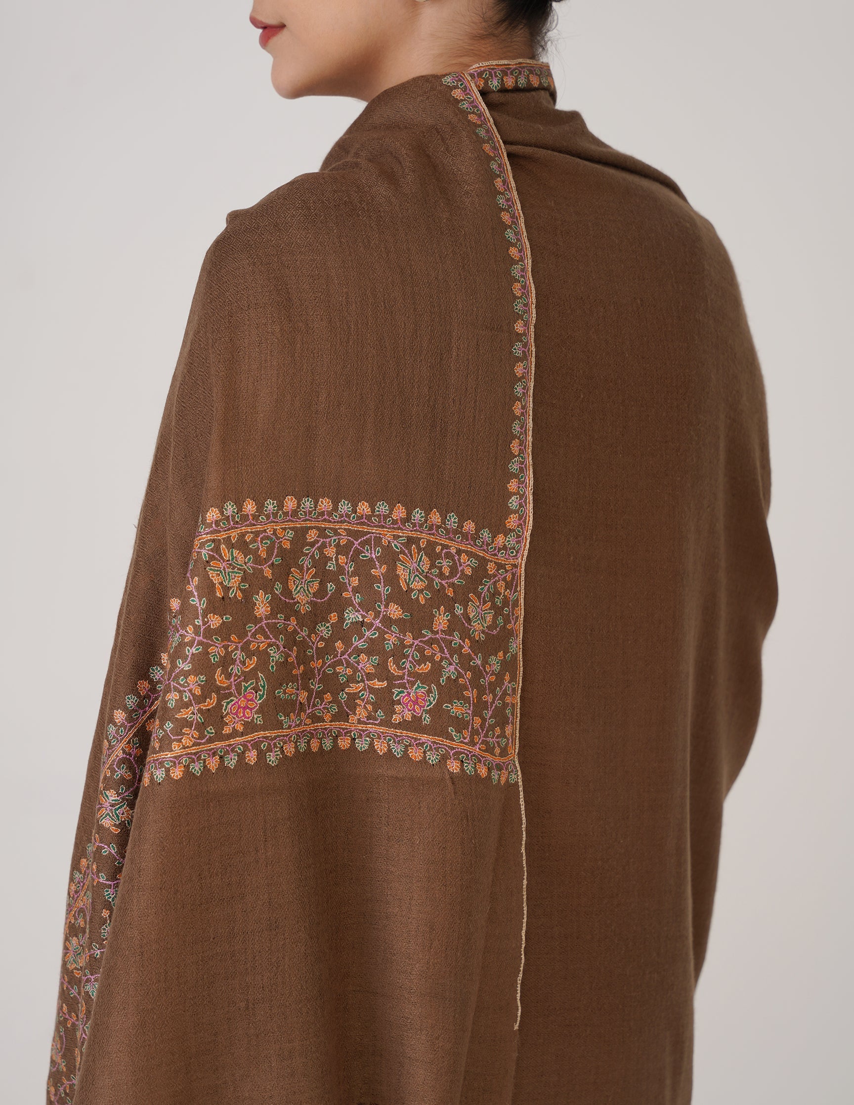 Kashmiri Handwoven Pashmina Sozni Shawl Paldaar – Natural Brown | Handwoven Heritage