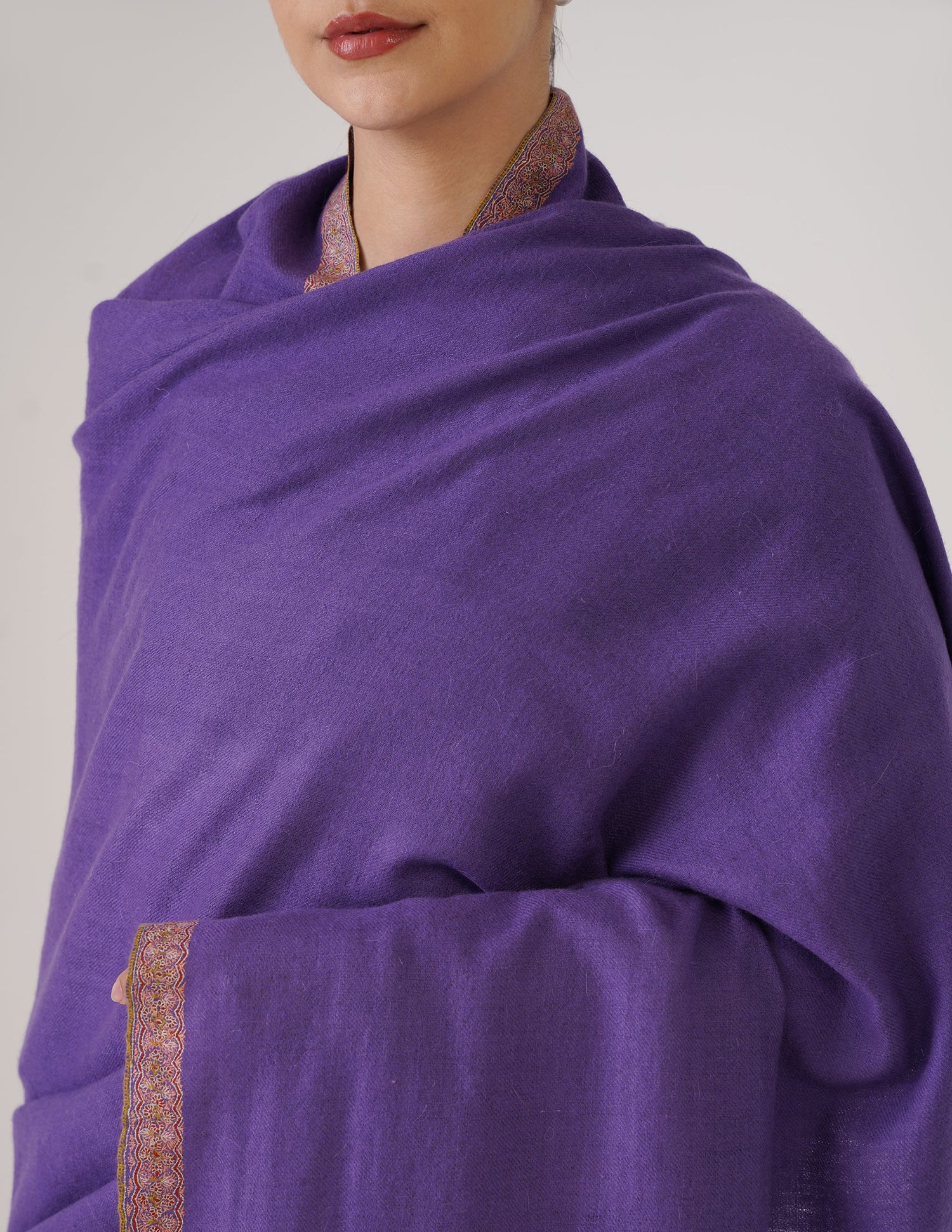 Kashmiri Handwoven Pashmina Sozni Shawl Hashidaar – Lavender | Handwoven Heritage