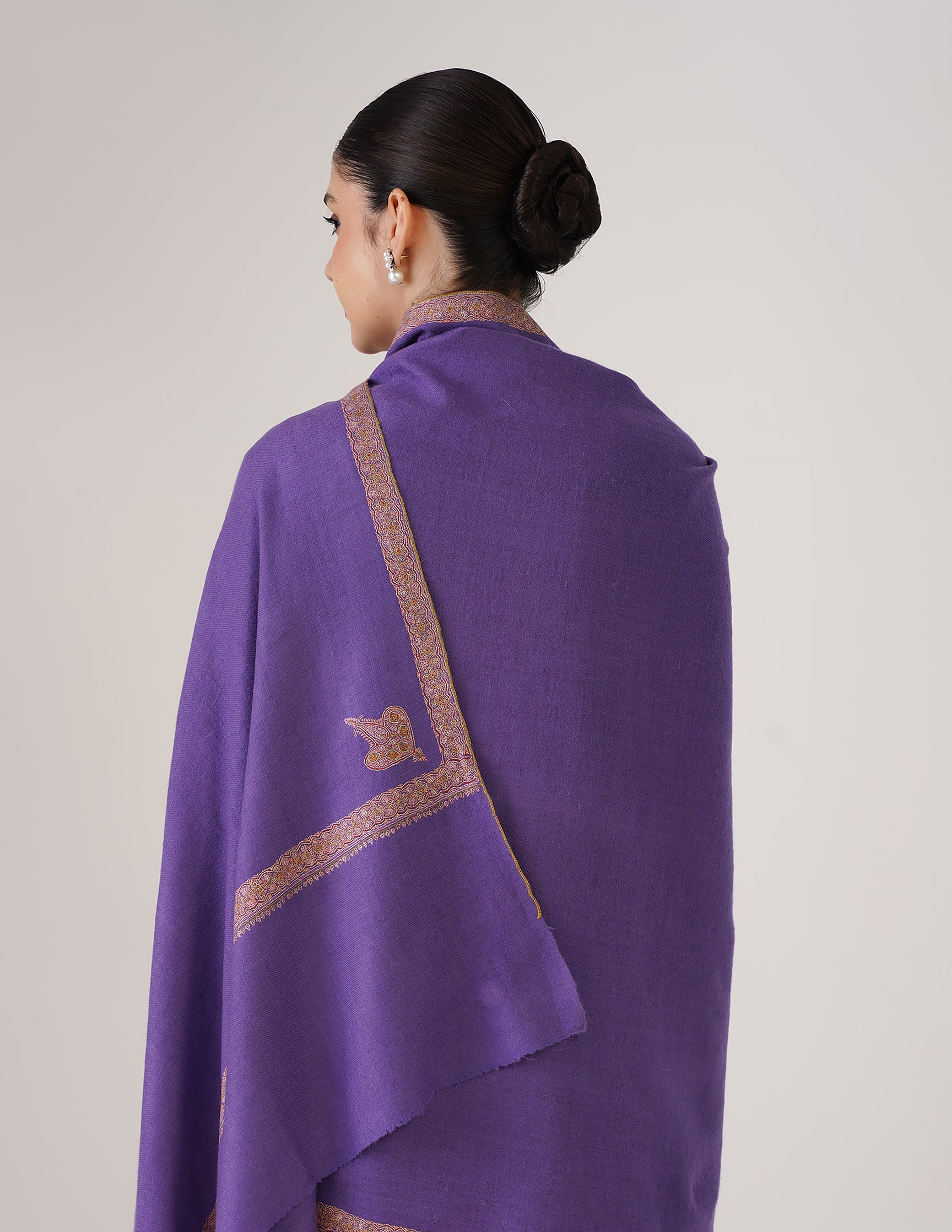 Kashmiri Handwoven Pashmina Sozni Shawl Hashidaar – Lavender | Handwoven Heritage