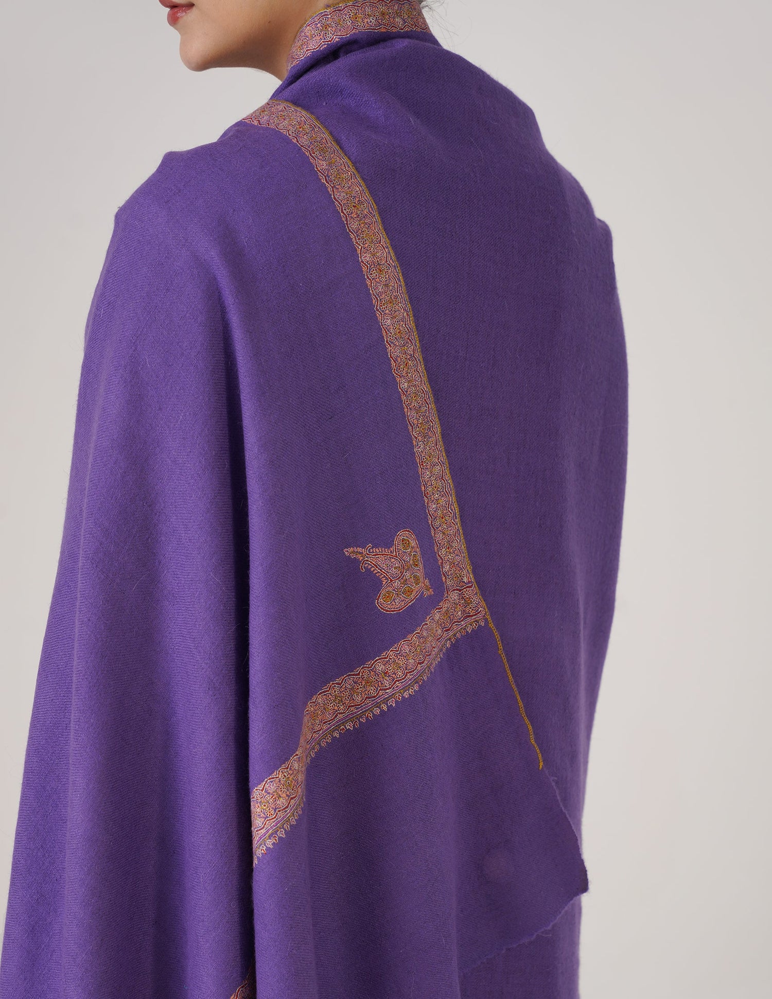 Kashmiri Handwoven Pashmina Sozni Shawl Hashidaar – Lavender | Handwoven Heritage