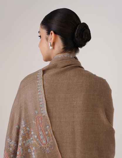 Kashmiri Handwoven Pashmina Sozni Shawl Paldaar – Natural | Handwoven Heritage