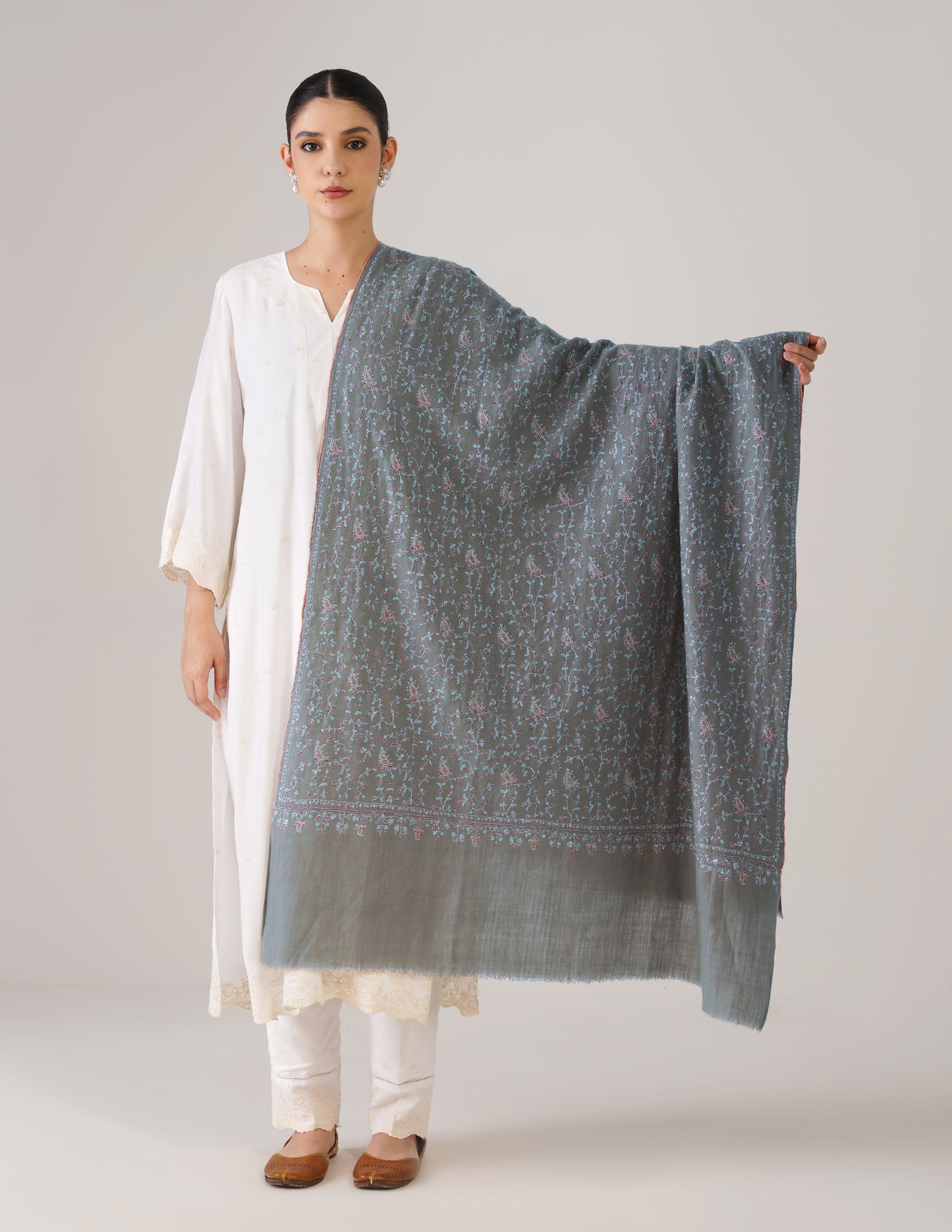 Kashmiri Handwoven Pashmina Sozni-Tilla Shawl – Olive Green | Heritage Luxury
