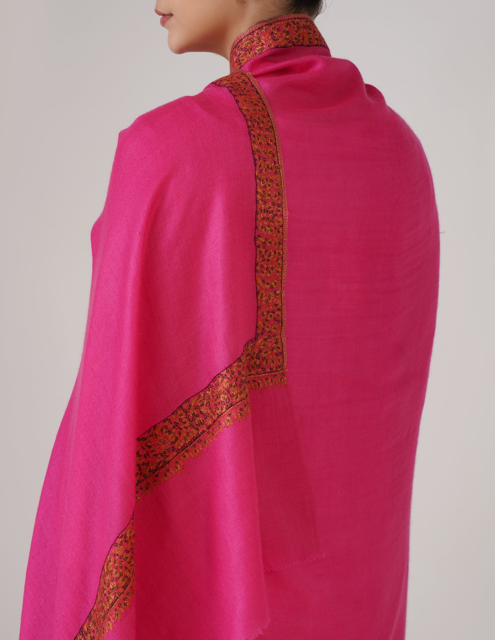 Kashmiri Handwoven Pashmina Sozni Shawl Doredaar – Pink | Multicolour Heritage - Kashmir Box
