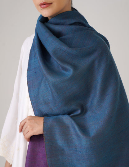 Kashmiri Handwoven Pashmina Reversible Stole – Chinese Violet &amp; Dark Dutch Blue | Handwoven Heritage