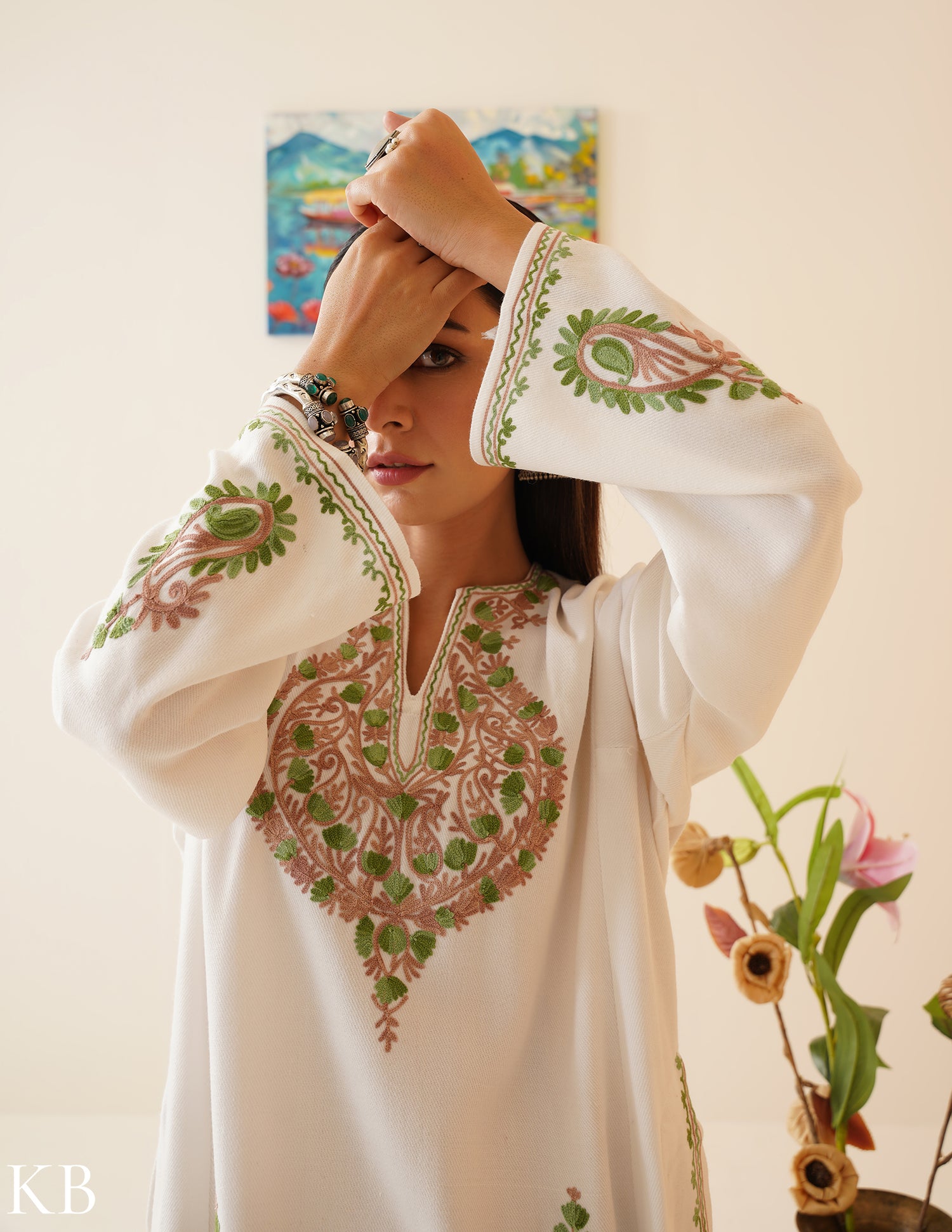 Rang-e-Khizan Off-White Paisley Aari Phiran