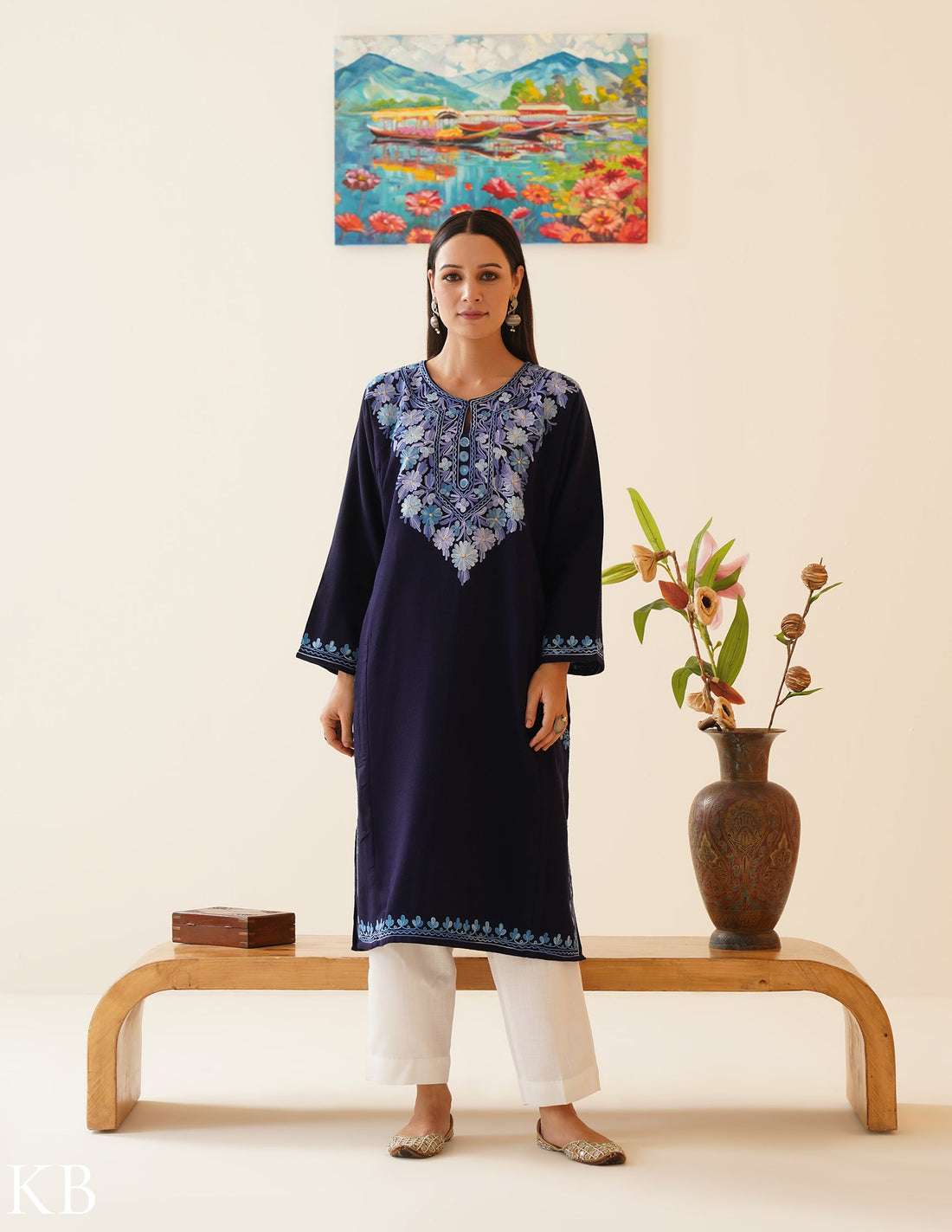 Rang-e-Khizan Navy Blue Posy Aari Phiran - Kashmir Box