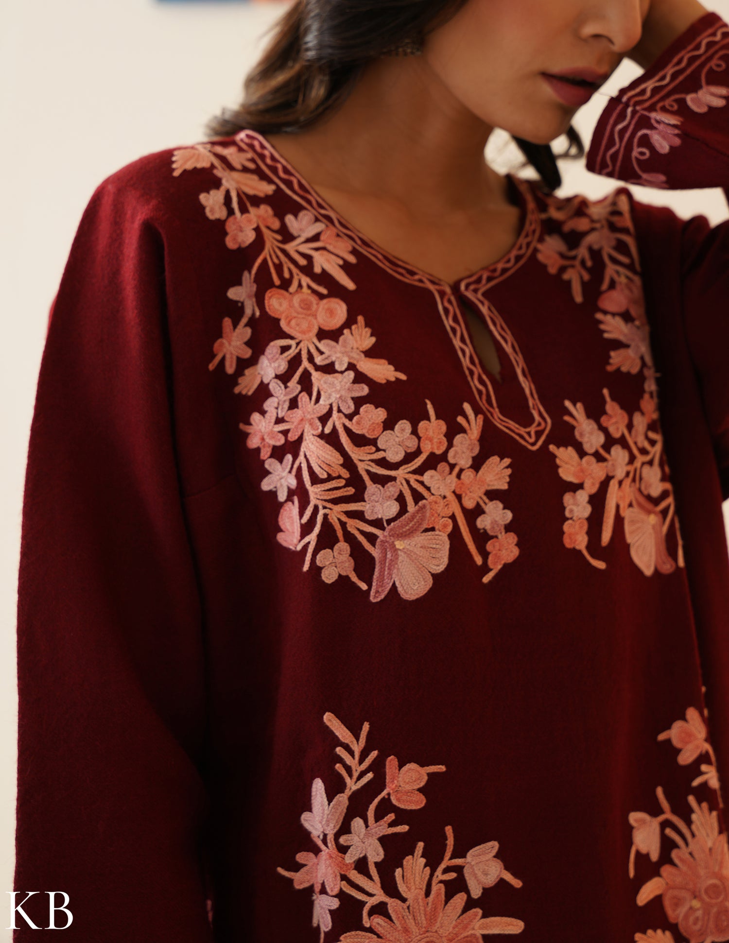 Rang-e-Khizan Pure Wool Maroon Bouquet Aari Phiran