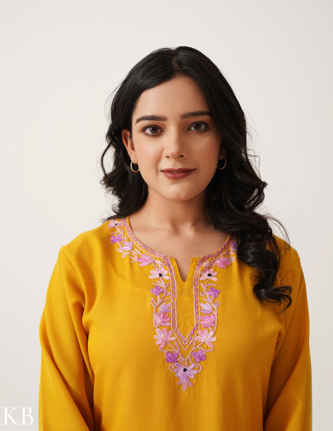 Amber Aari Embroidered Cotton Kurti - Kashmir Box