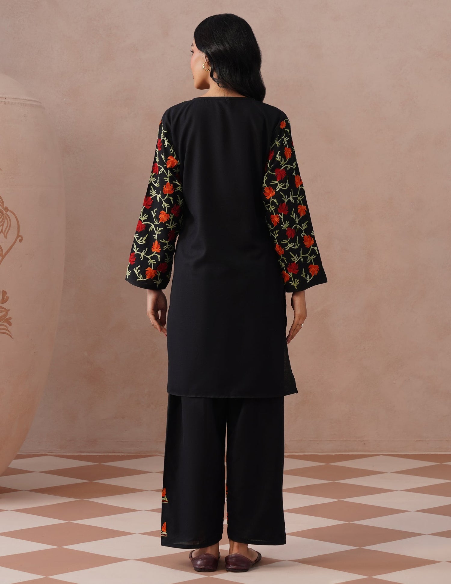 Black Cotton Coordset – Vibrant Multicolor Aari Work | Versatile Ethnic Wear - Kashmir Box