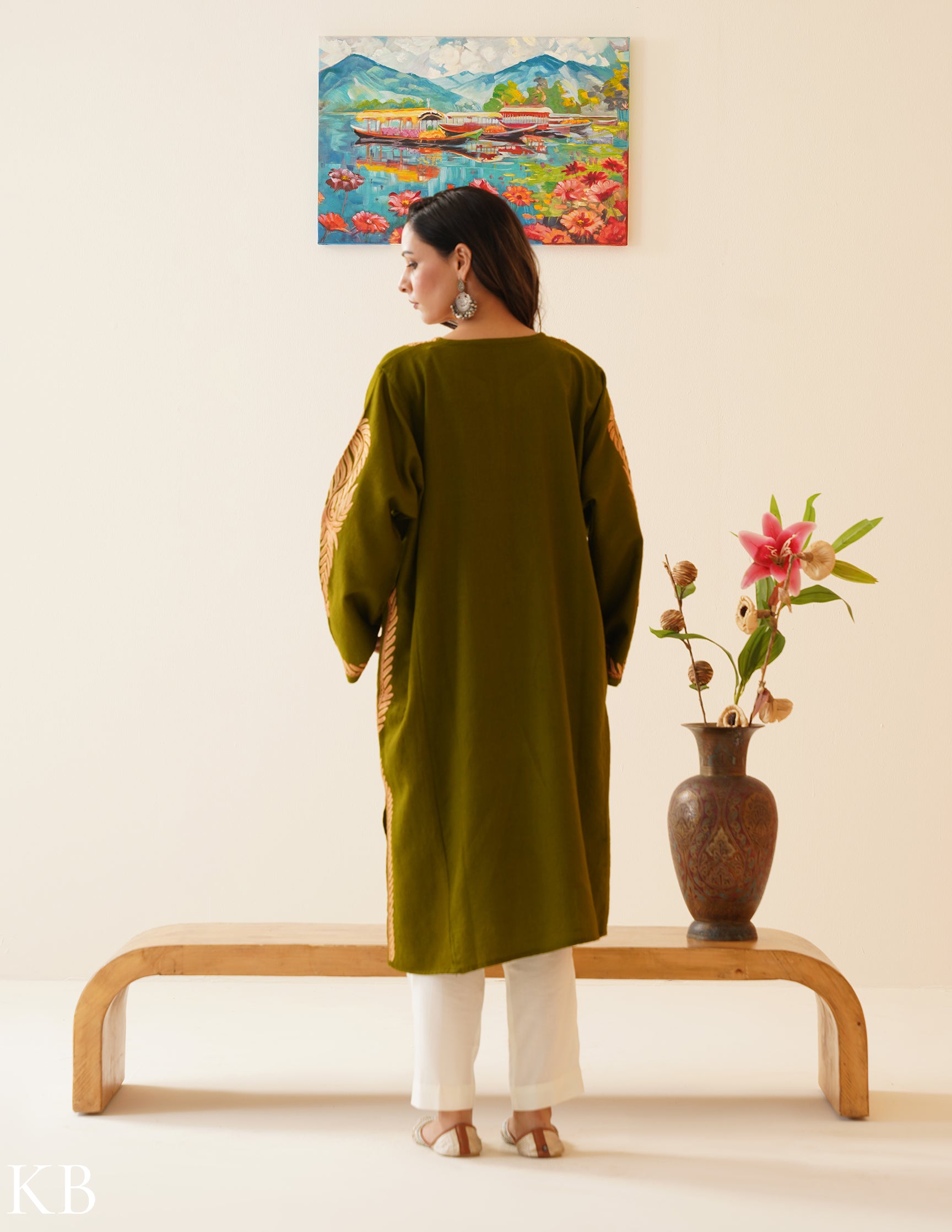 Rang-e-Khizan Elite Luxe Pesto Green Leaf Hand-Aari Phiran