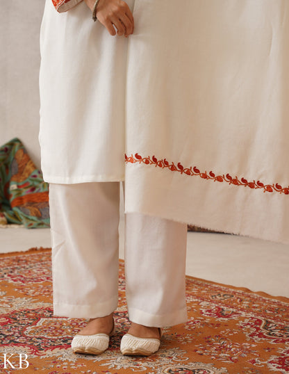 meHER Off-White Kashmiri Aari Woollen Co-ord Set