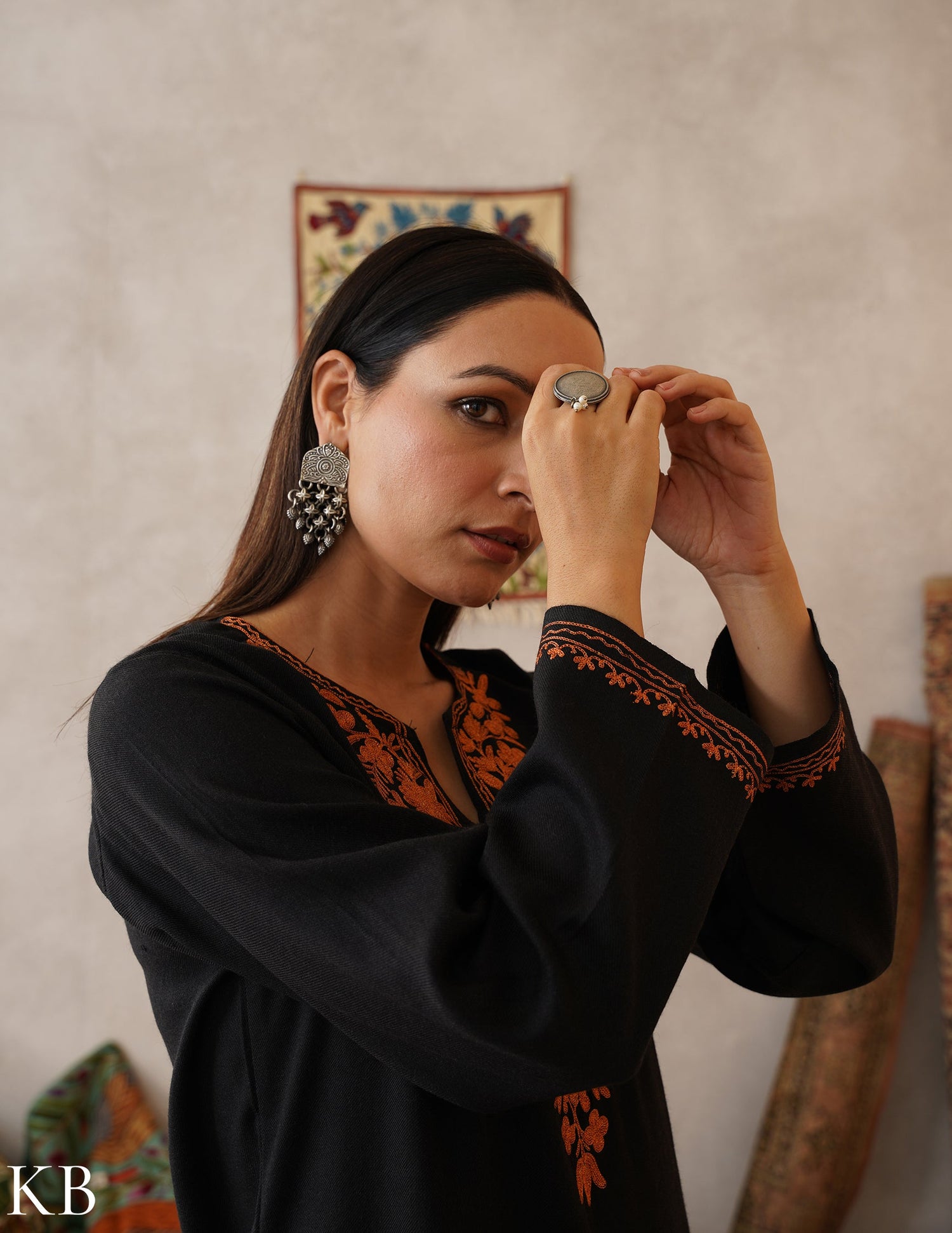 meHER Classic Black Kashmiri Copper Zari Woollen Co-ord Set - Kashmir Box