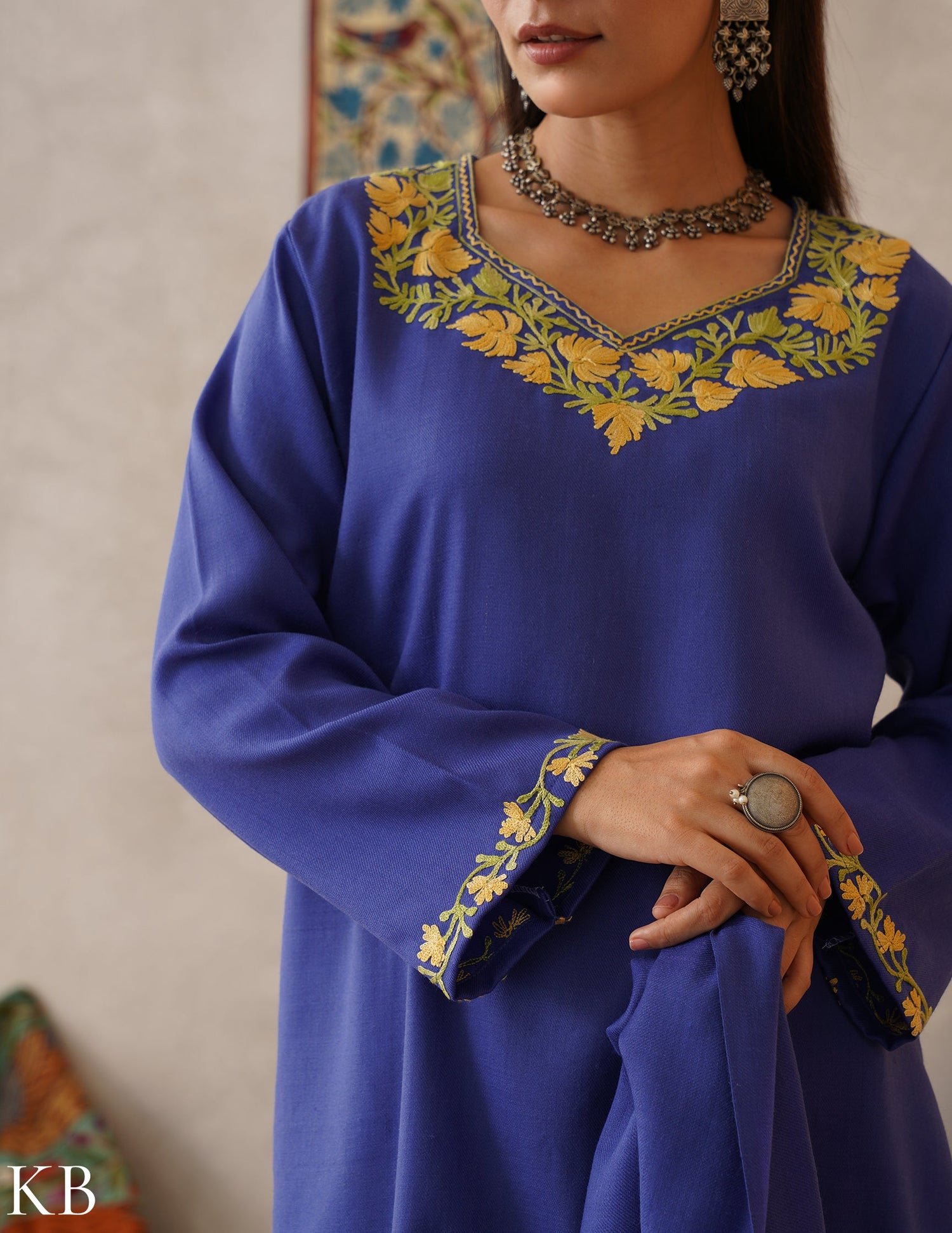 meHER Iris Blue Kashmiri Aari Woollen Co-ord Set