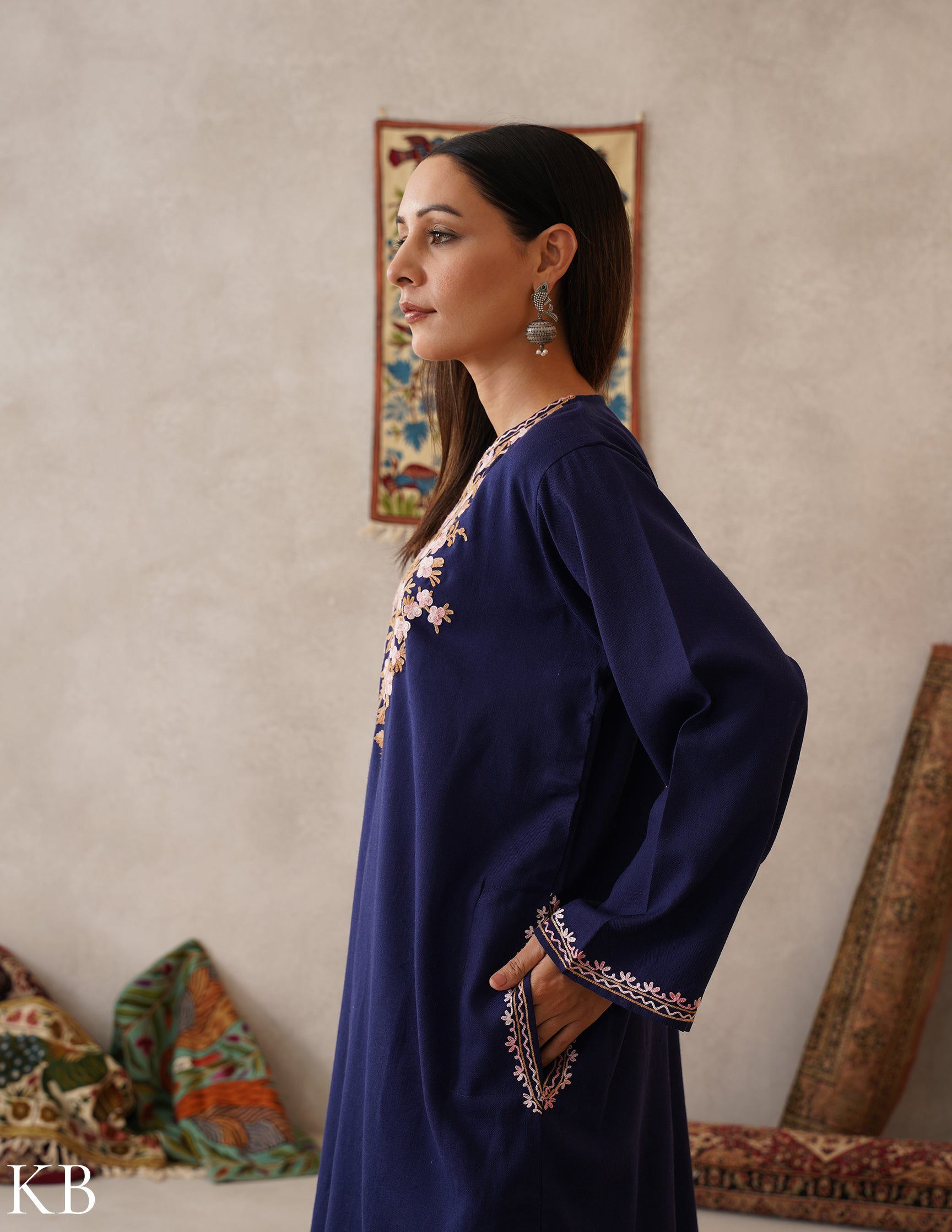 meHER Navy Blue Kashmiri Aari Woollen Co-ord Set