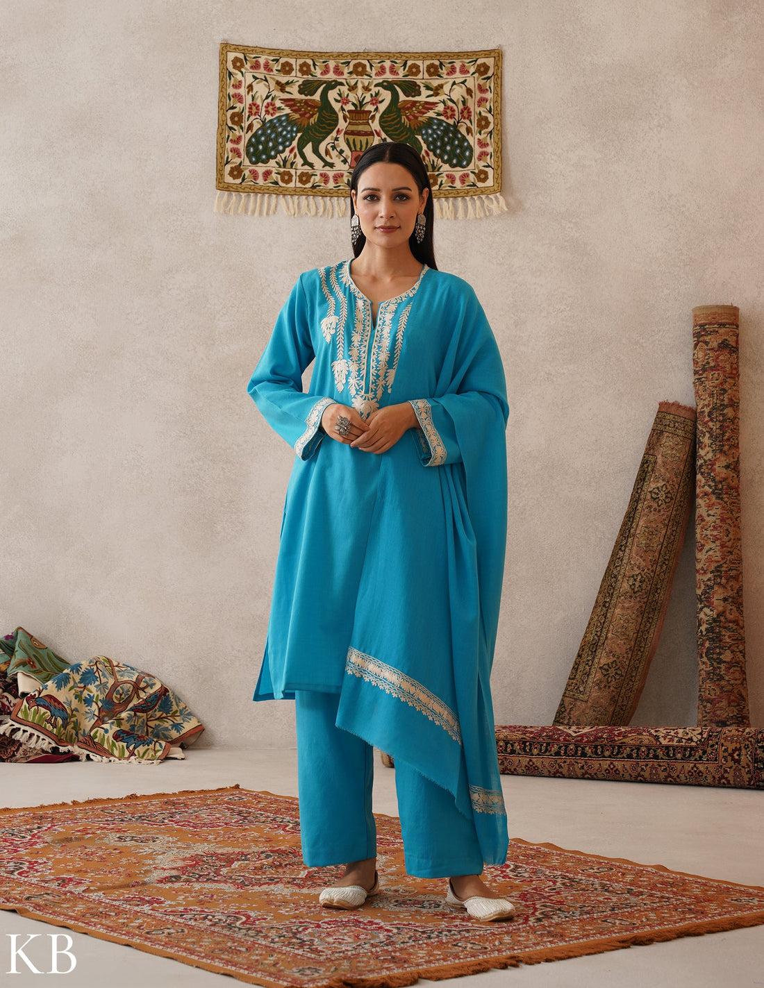 meHER Sky Blue Kashmiri Aari Woollen Co-ord Set