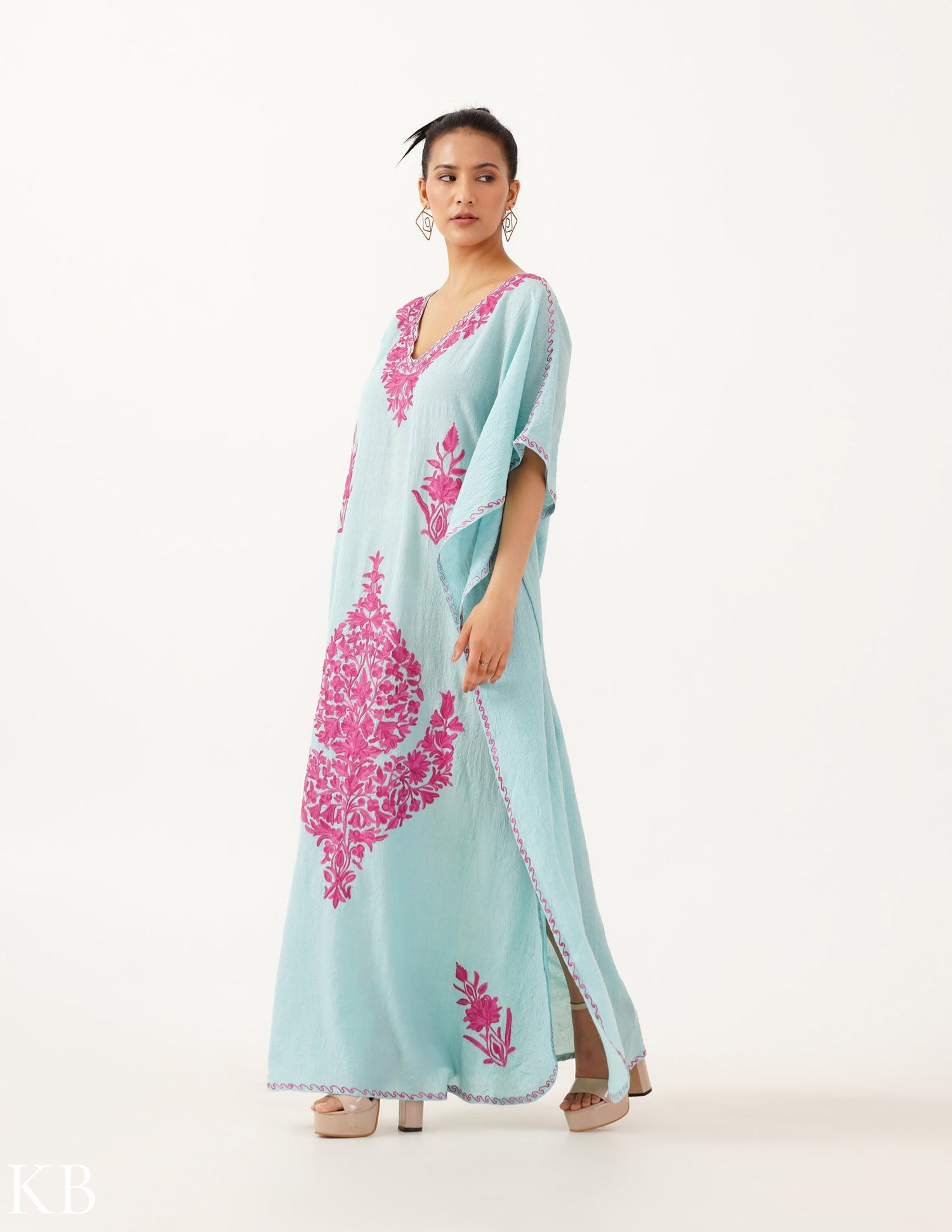 Mint Kaftan with Candy Pink Aari Embroidery - Kashmir Box