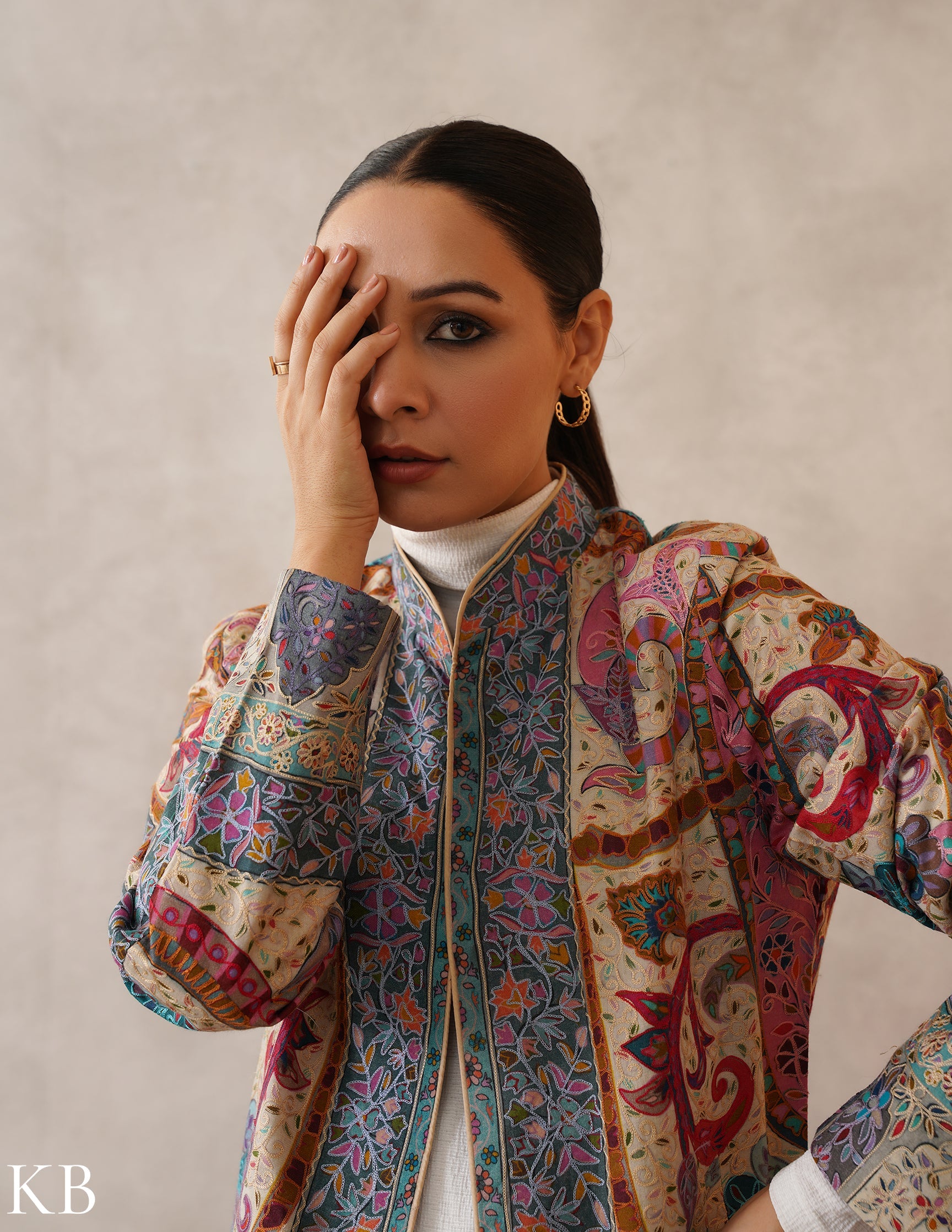 Nayaab Multicolour Kalamkari Print Sozni Outlined Fine Wool Jackets