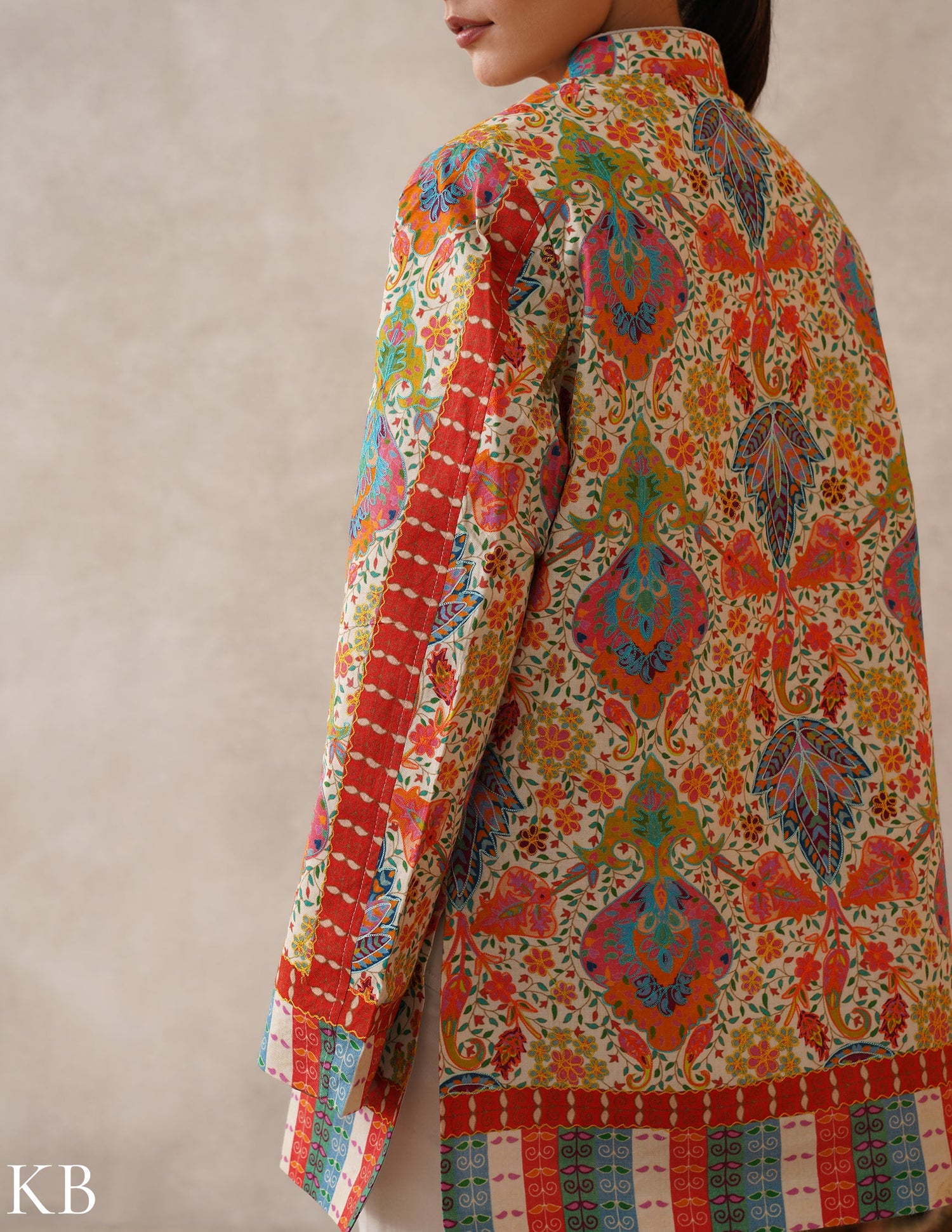 Nayaab Cream Kalamkari Print Sozni Outlined Fine Wool Jacket