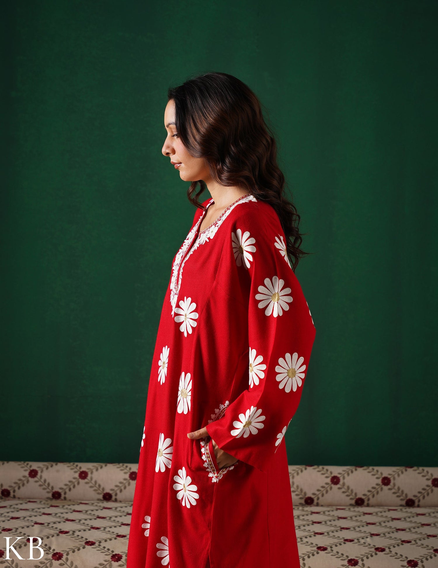 Kashmiri White Aari &amp; Silver Zari Embroidered Woollen Phiran – Maroon | Timeless Winter Wear