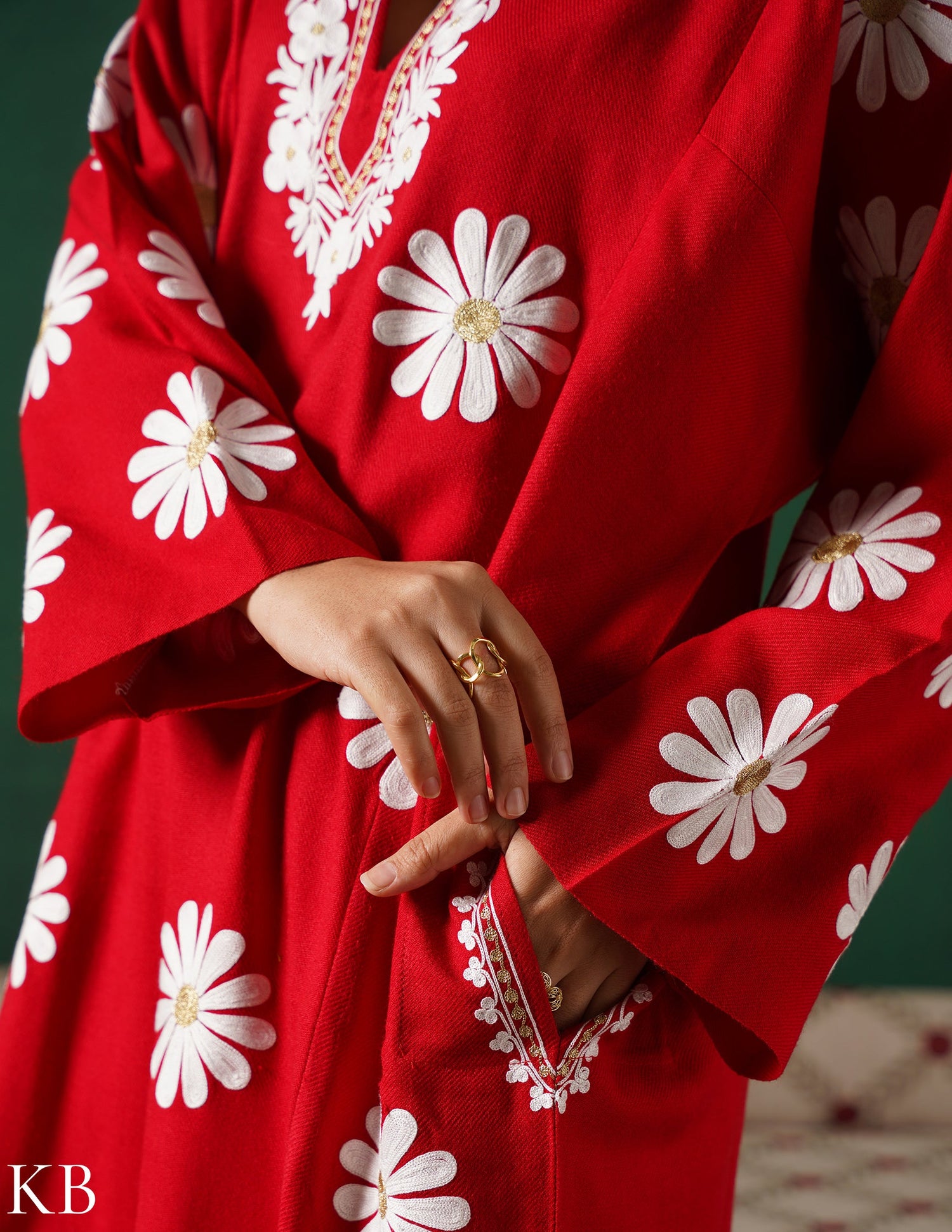 Kashmiri White Aari &amp; Silver Zari Embroidered Woollen Phiran – Maroon | Timeless Winter Wear
