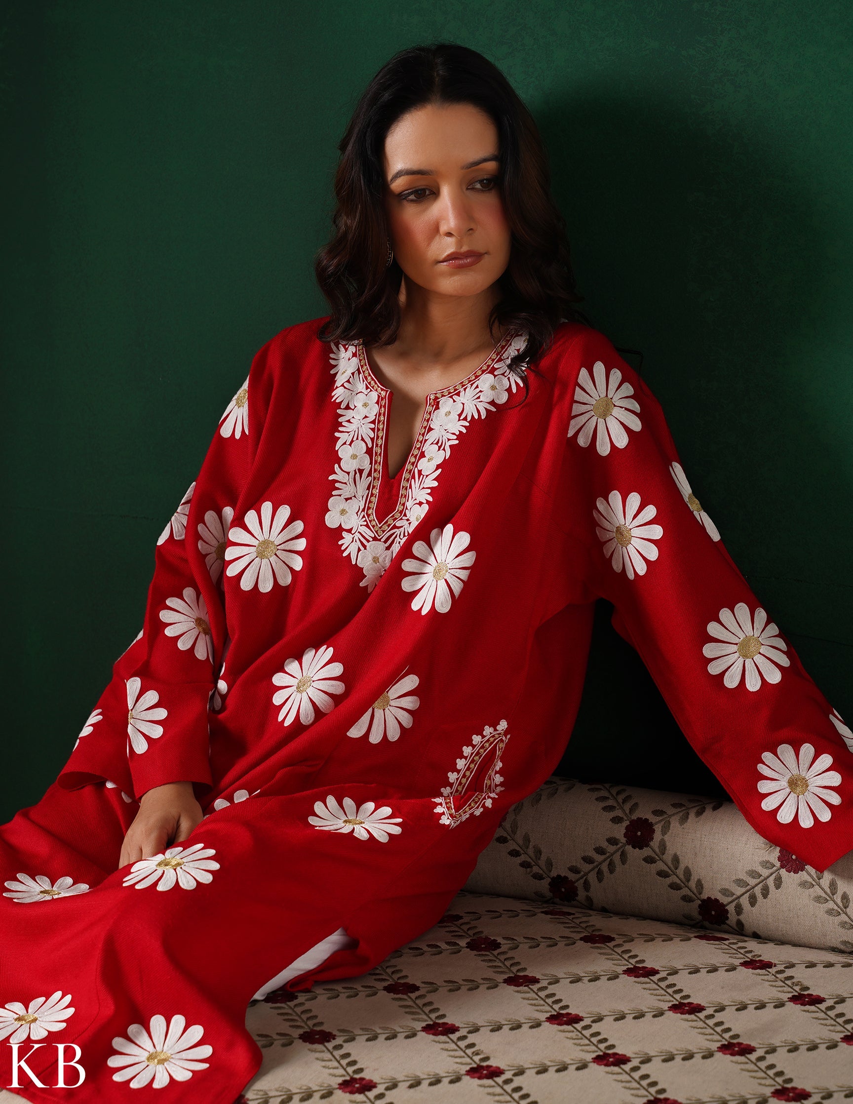 Kashmiri White Aari &amp; Silver Zari Embroidered Woollen Phiran – Maroon | Timeless Winter Wear