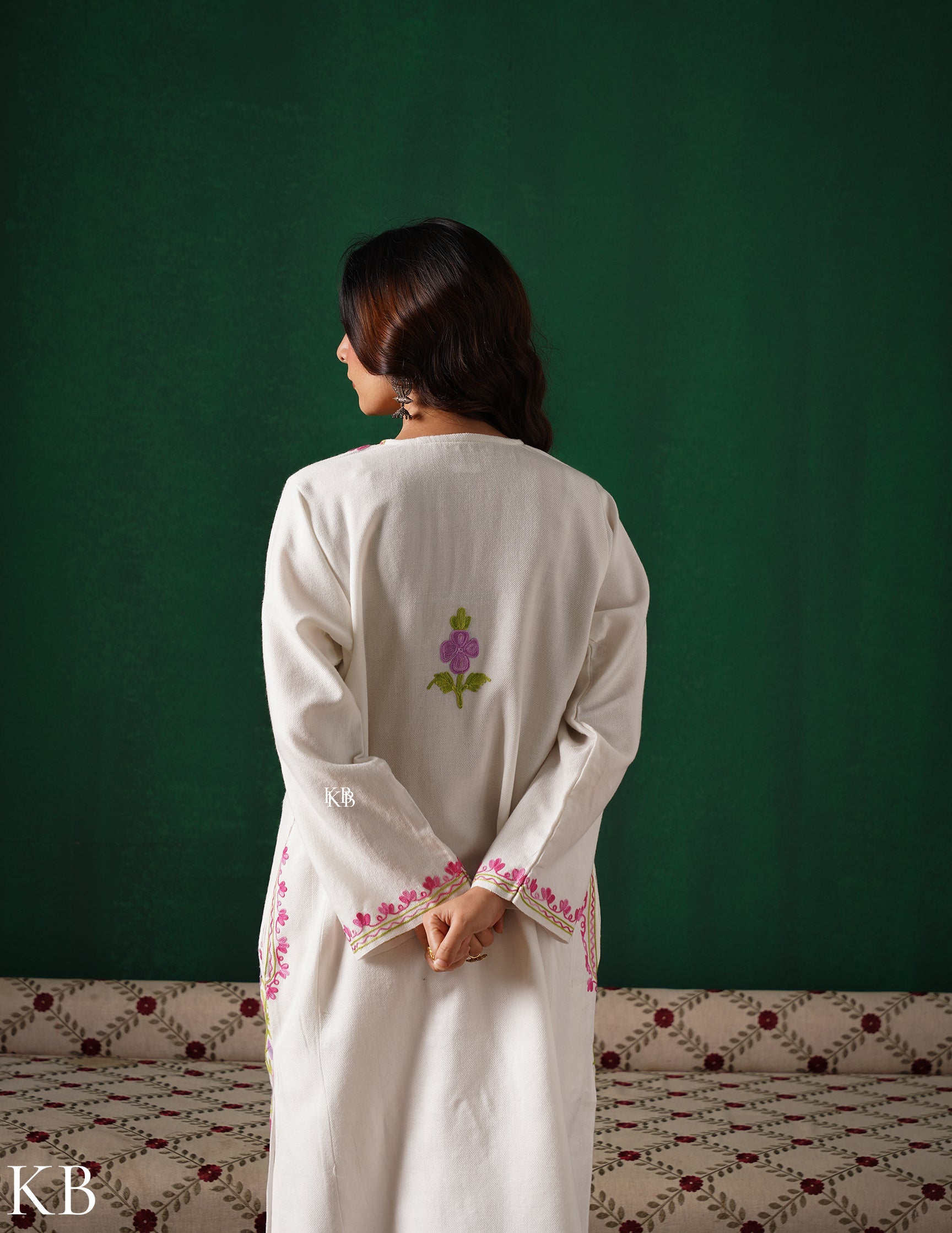 Kashmiri Pink, Green &amp; Purple Aari Embroidered Woollen Phiran – White | Timeless Winter Wear