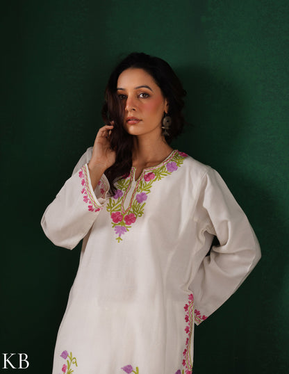 Kashmiri Pink, Green &amp; Purple Aari Embroidered Woollen Phiran – White | Timeless Winter Wear