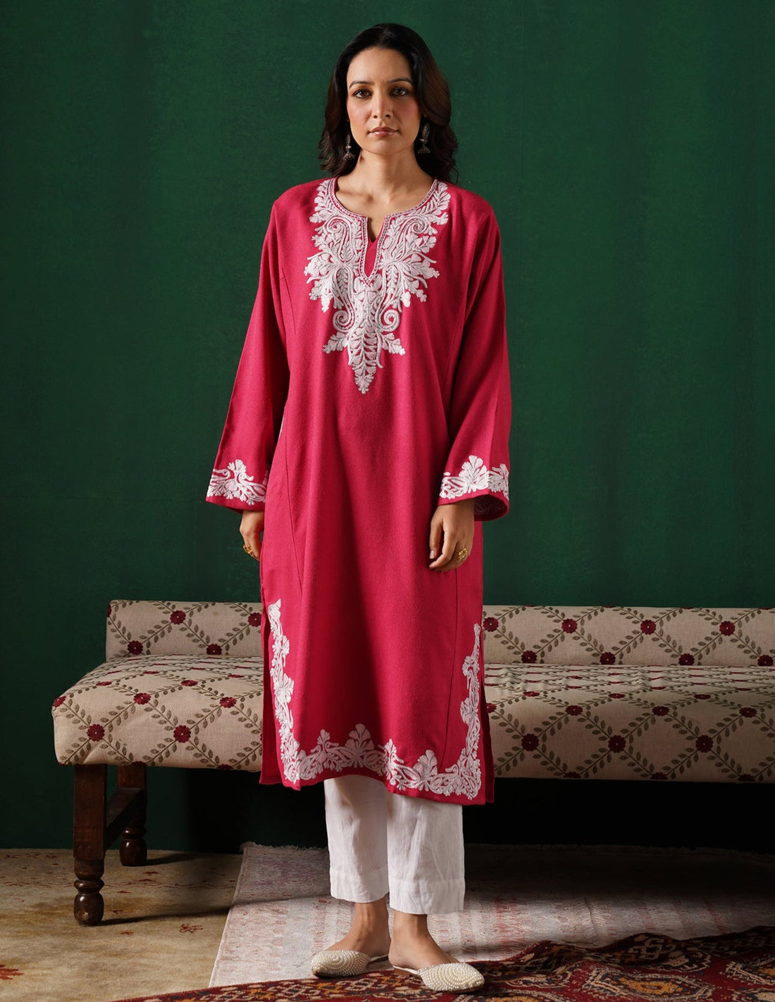 Kashmiri Light Pink Aari & Zari Outlined Woollen Phiran – Dark Pink | Timeless Winter Wear - Kashmir Box
