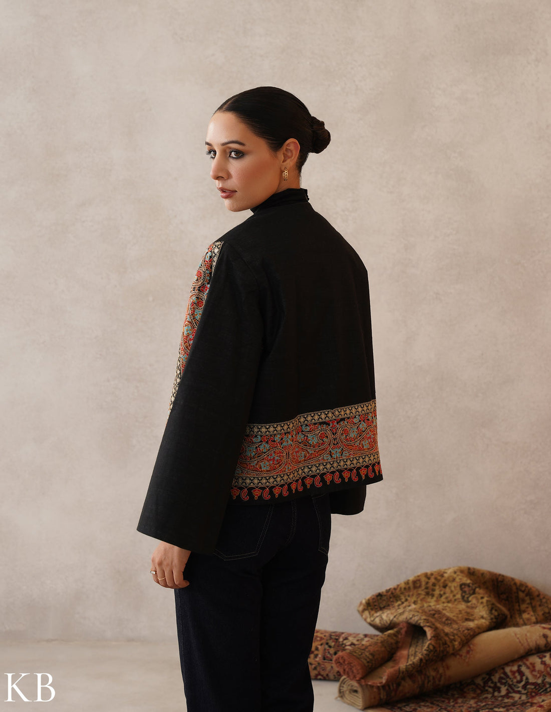 Nayaab Jet Black Kashmiri Sozni Zari Wool Cape Jacket - Kashmir Box