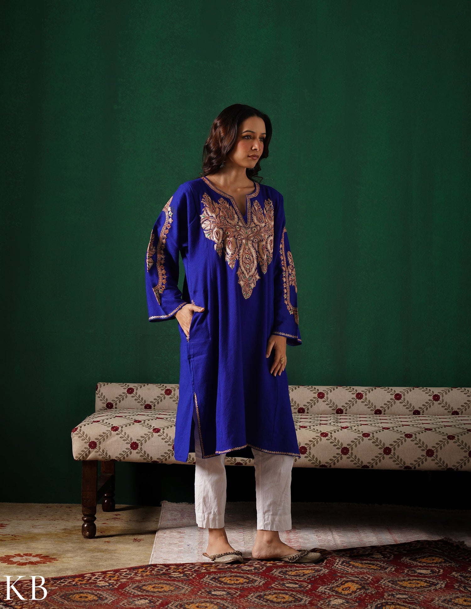 Kashmiri Golden Boti Tilla Embroidered Woollen Phiran – Royal Blue | Handcrafted Heritage