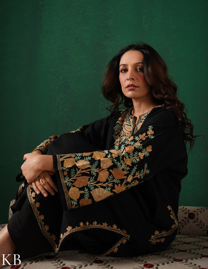 Rang-e-Khizan Pure Luxurious Wool Black Aari Phiran