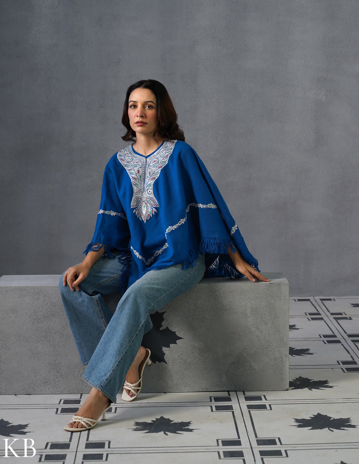 Kashmiri Silver Boti Tilla Embroidered Woollen Poncho – Blue | Handcrafted Heritage