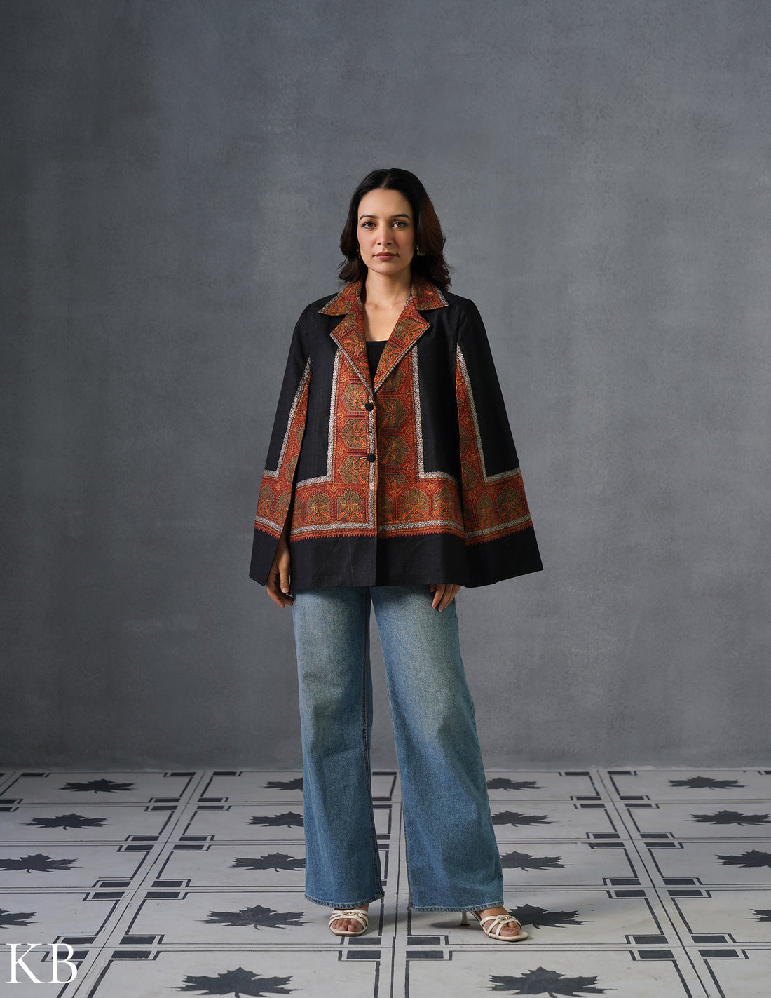 Nayaab Kashmiri Sozni Embroidered Woollen Jacket – Black - Kashmir Box