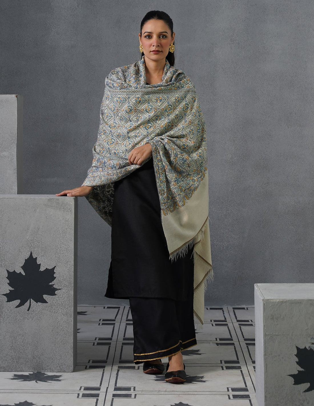 Kashmiri Handwoven Pashmina Jamawar Sozni Shawl – Light Cream | Handwoven Heritage - Kashmir Box