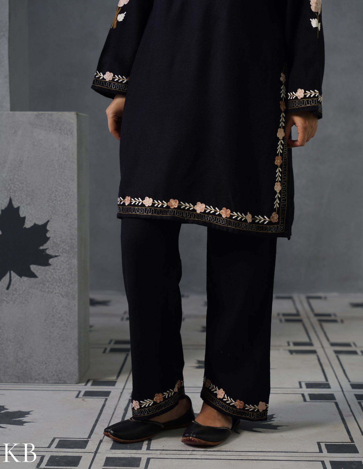Kashmiri Aari Embroidered Woollen Coordset – Black - Kashmir Box