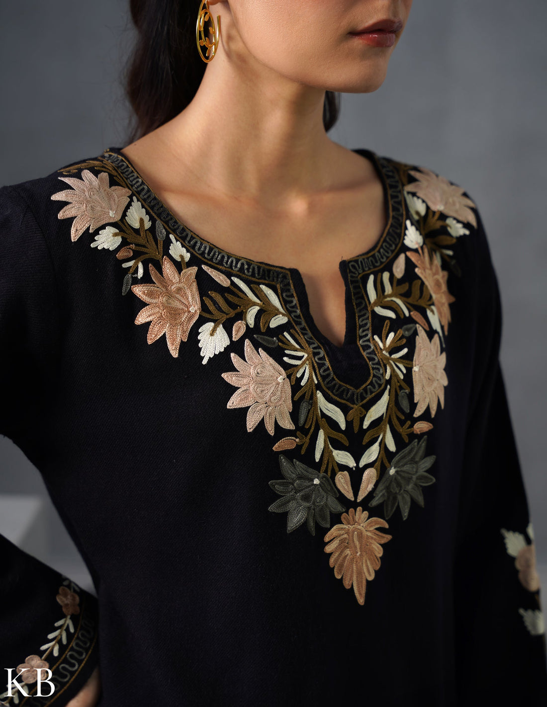 Kashmiri Aari Embroidered Woollen Coordset – Black - Kashmir Box