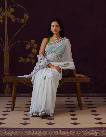 Kashmiri Aari Embroidered Georgette Saree – Off-White