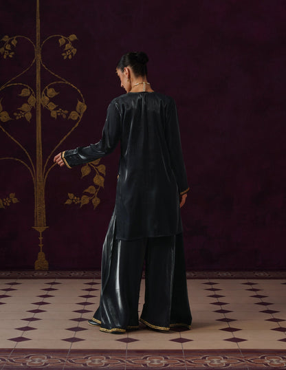 Kashmiri Tilla Embroidered Silk Co-ord Set – Black