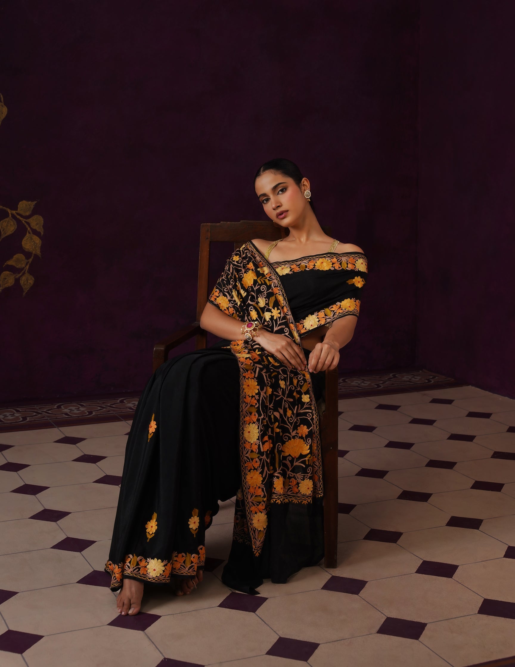 Kashmiri Aari Embroidered Georgette Saree – Black