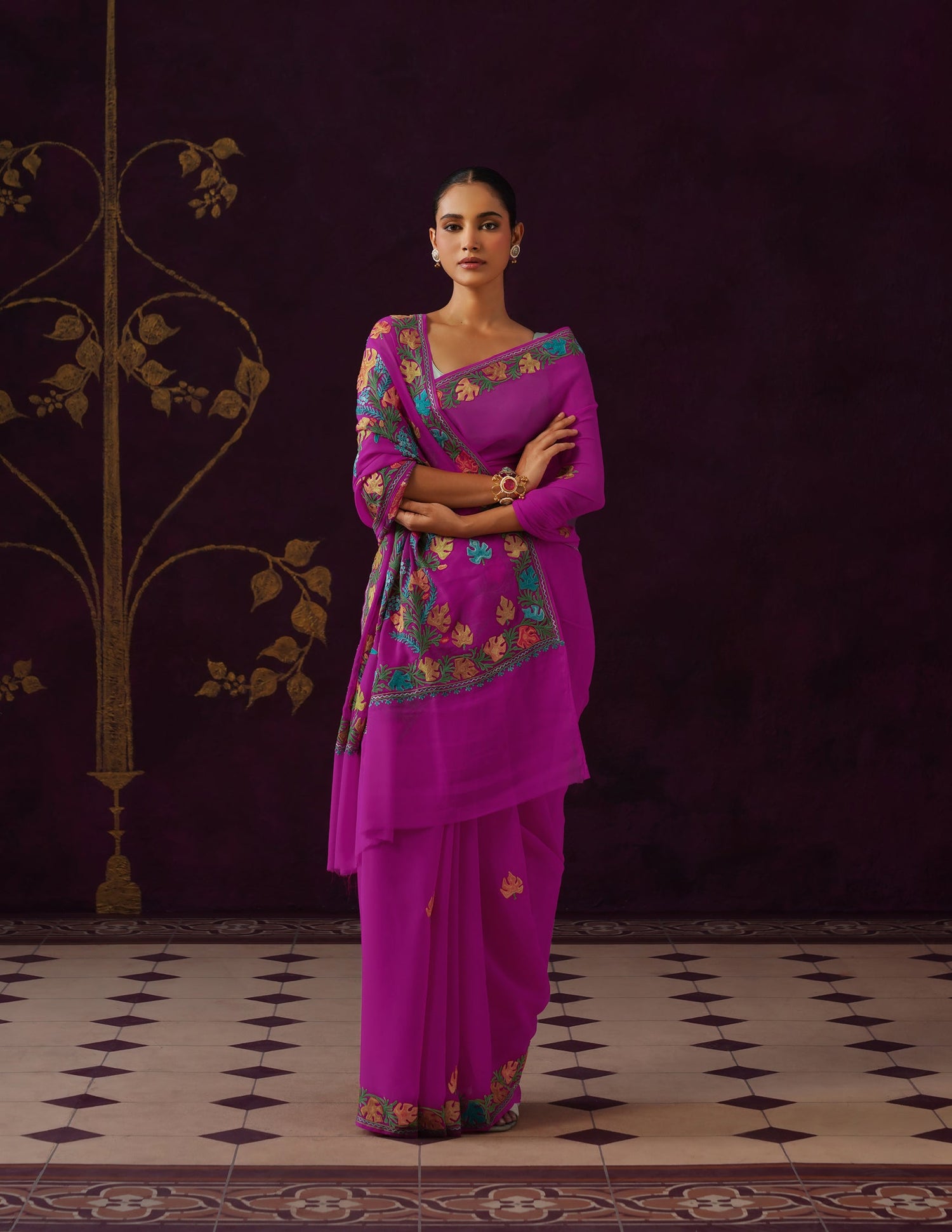 Kashmiri Aari Embroidered Georgette Saree – Hot Magenta