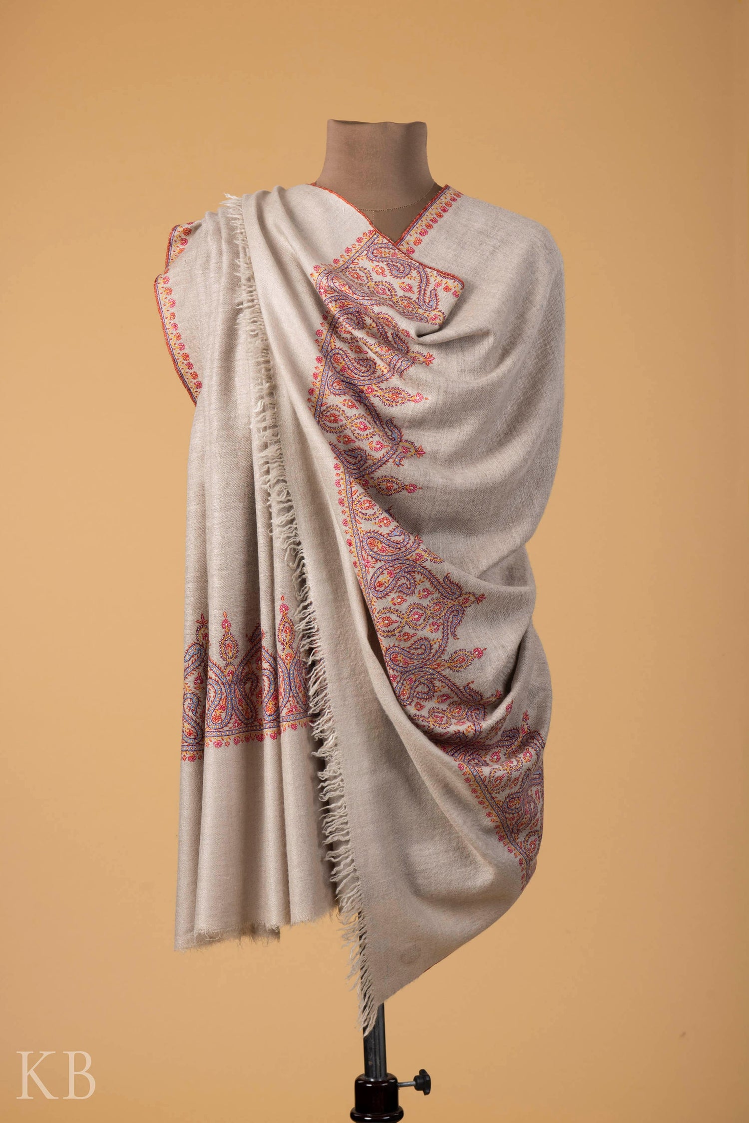 Natural Grey Sozni Embroidered GI Pashmina Shawl - Kashmir Box