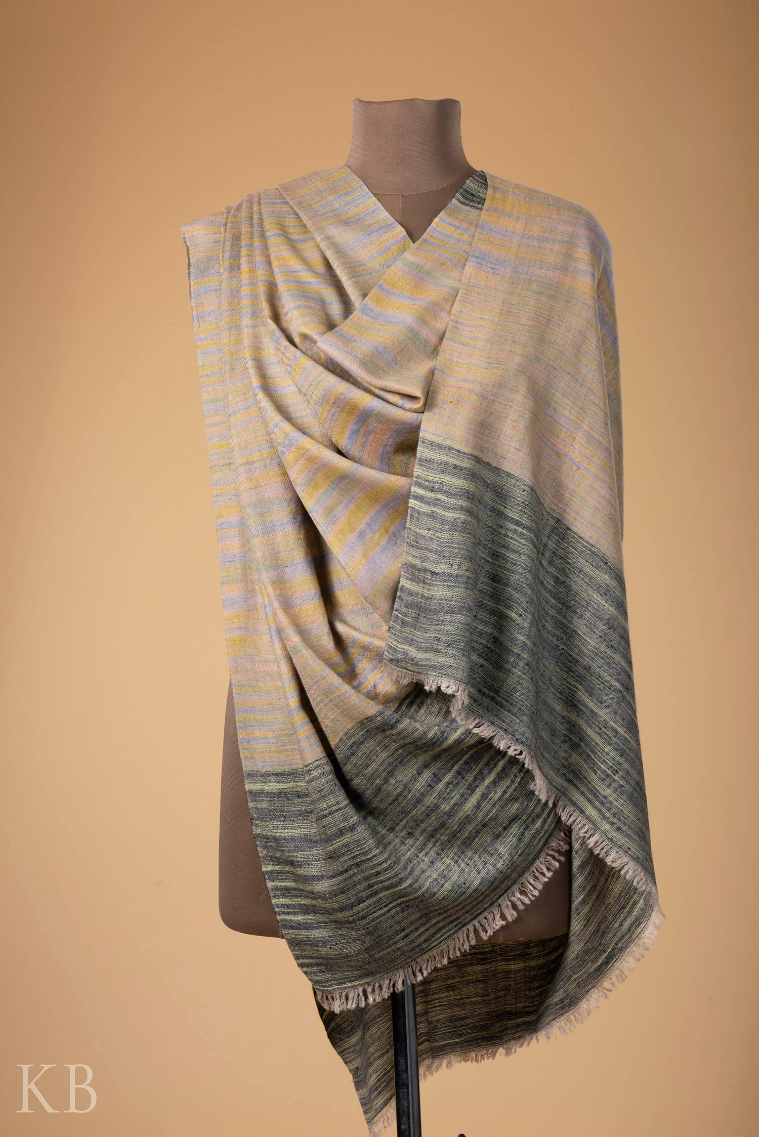 Multicolored Ikkat Designed Pashmina Shawl - Kashmir Box