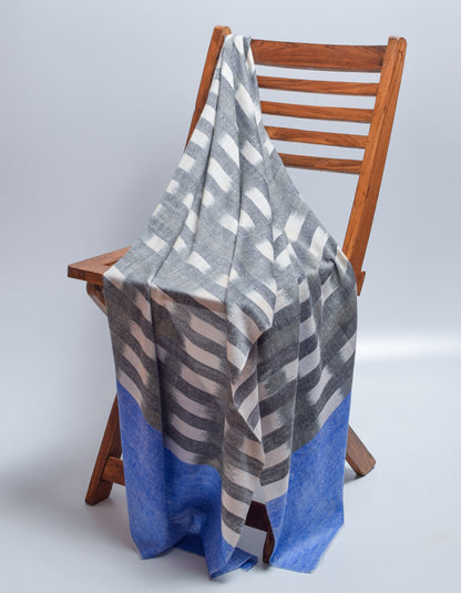 Black n White Stripes Handwoven Ikat Pattern Cashmere Pashmina Stole - Kashmir Box