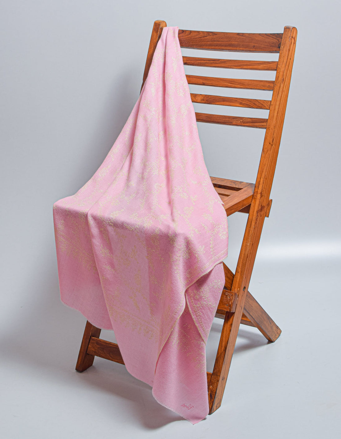 Soft  pink Handwoven Jaali Embroidered Cashmere Pashmina Stole