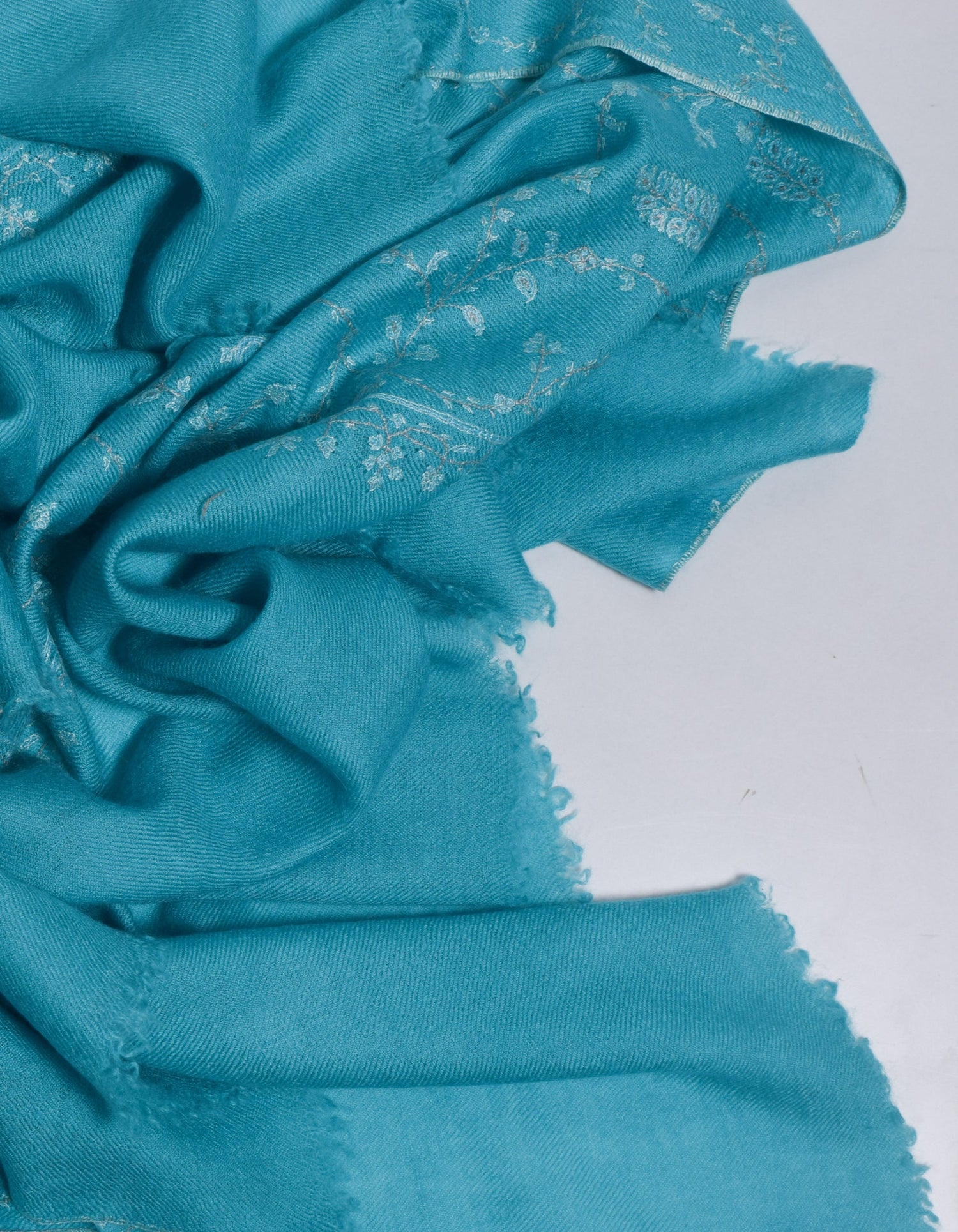 Sky Diamond Handwoven Bouquet Embroidered Cashmere Pashmina Shawl - Kashmir Box