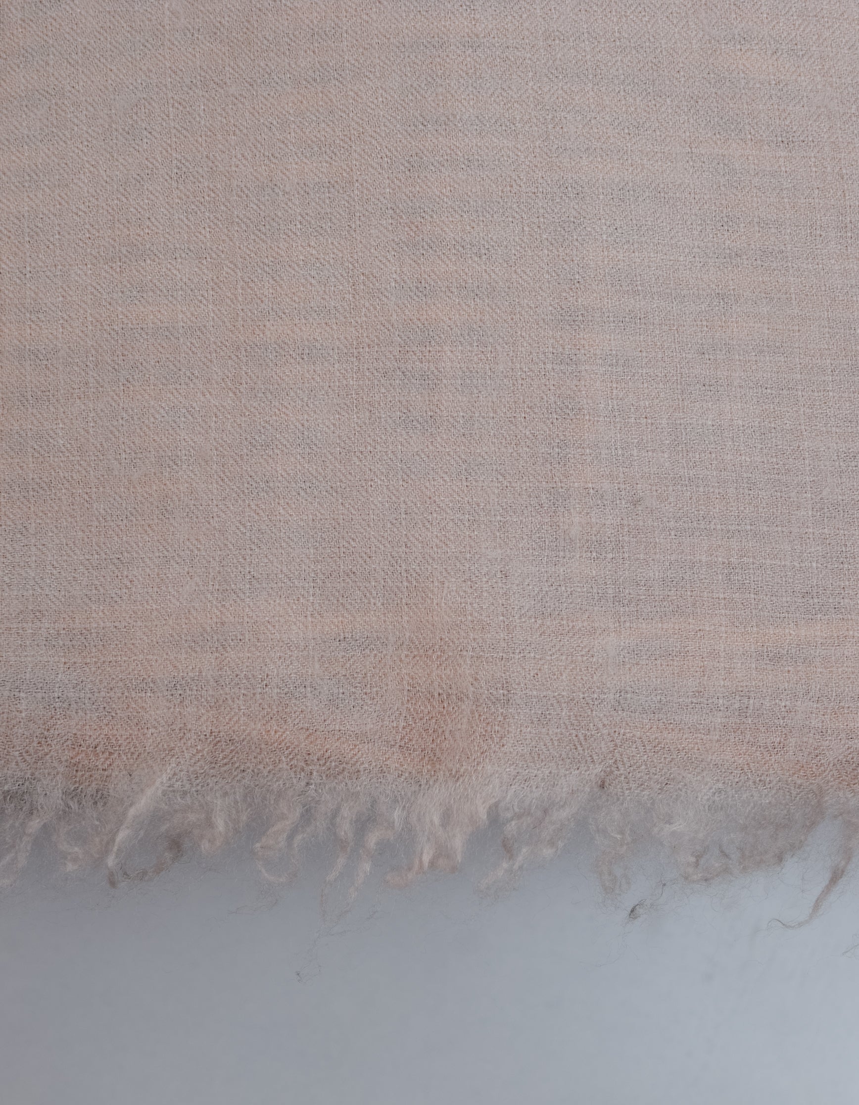 Pastel Grey Handwoven Sozni Embroidered Men’s Cashmere Pashmina Shawl