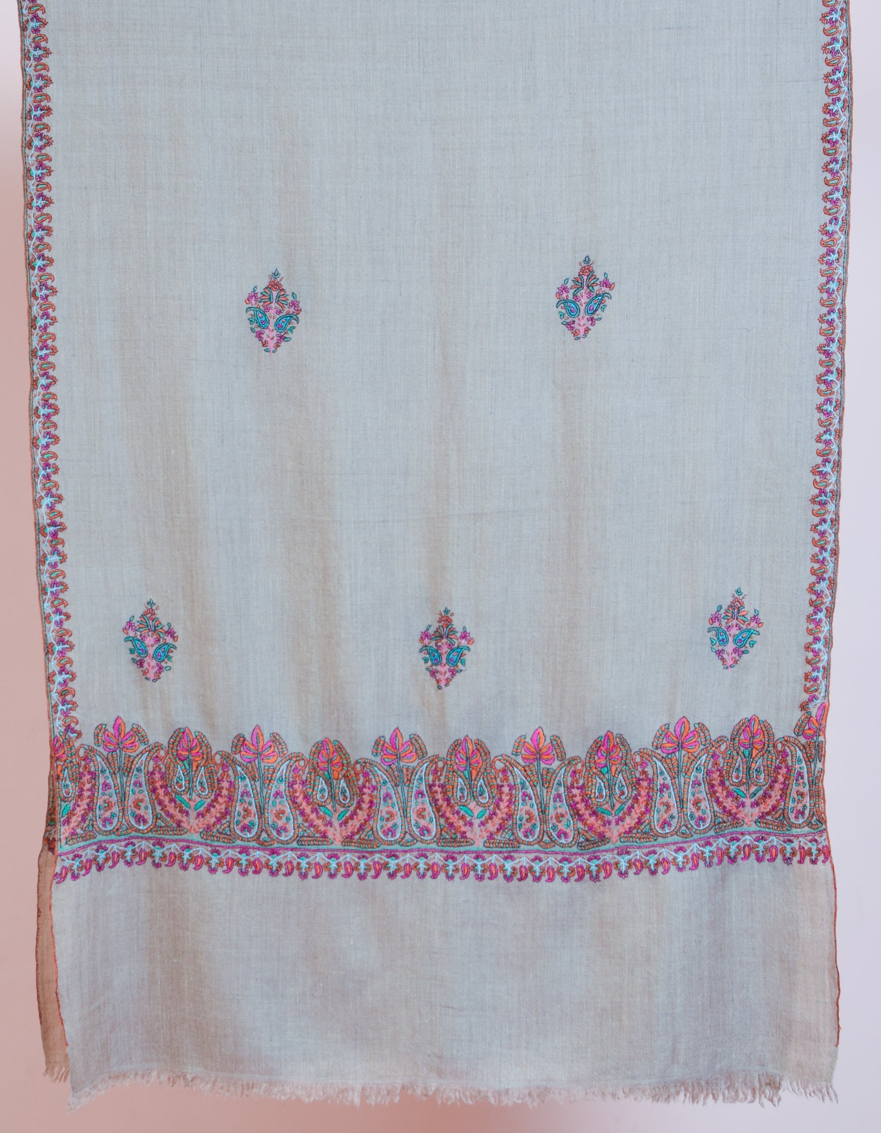 Handwoven Toosha Palladaar Sozni Paisley Embroidered Pashmina Stole