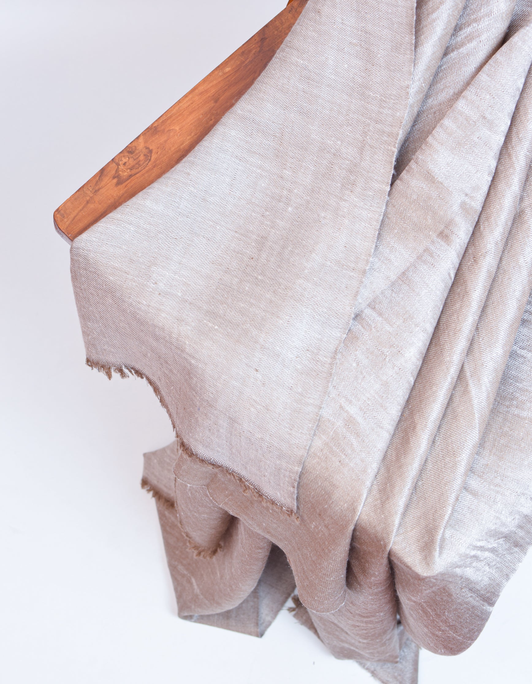 Pastel Metallic Zari Handwoven Reversible Cashmere Pashmina Shawl