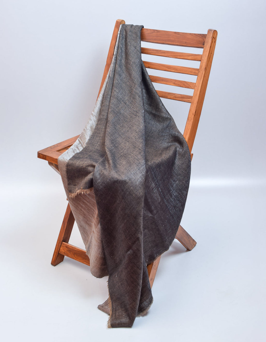Black Metallic Zari Handwoven Reversible Cashmere Pashmina Shawl - Kashmir Box