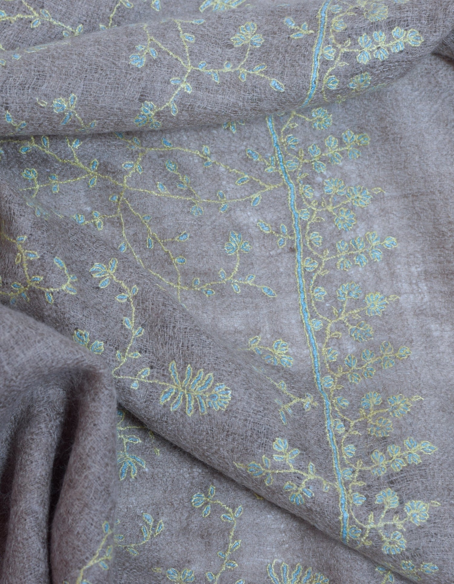 Pale Khaki Handwoven Sozni Embroidered Cashmere Pashmina Stole - Kashmir Box